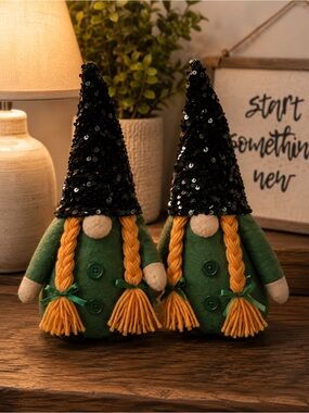 Saint Patrick’s Holiday‎ Gnome Home Decor Figures